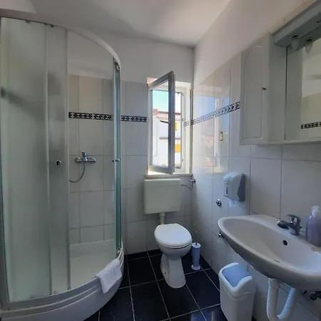 アパート Doris Yourcroatiaholiday *