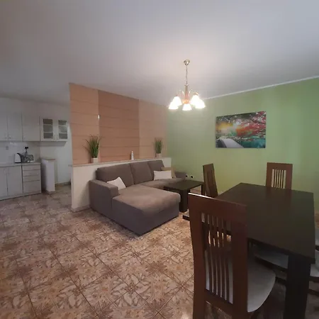 Doris Yourcroatiaholiday *