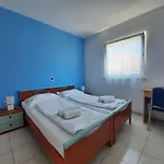 Doris Yourcroatiaholiday Apartament *