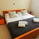 Doris Yourcroatiaholiday *