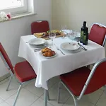 Doris Yourcroatiaholiday Lägenhet