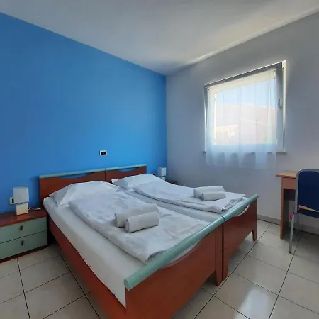 Doris Yourcroatiaholiday Apartment *