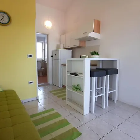 Apartment Doris Yourcroatiaholiday