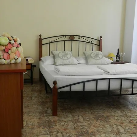 Doris Yourcroatiaholiday Apartment